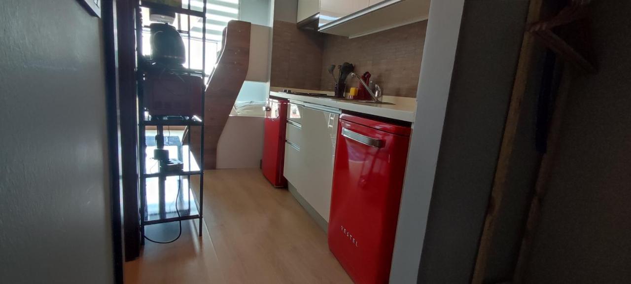 Studyo At High Flat Apartment Истанбул Екстериор снимка